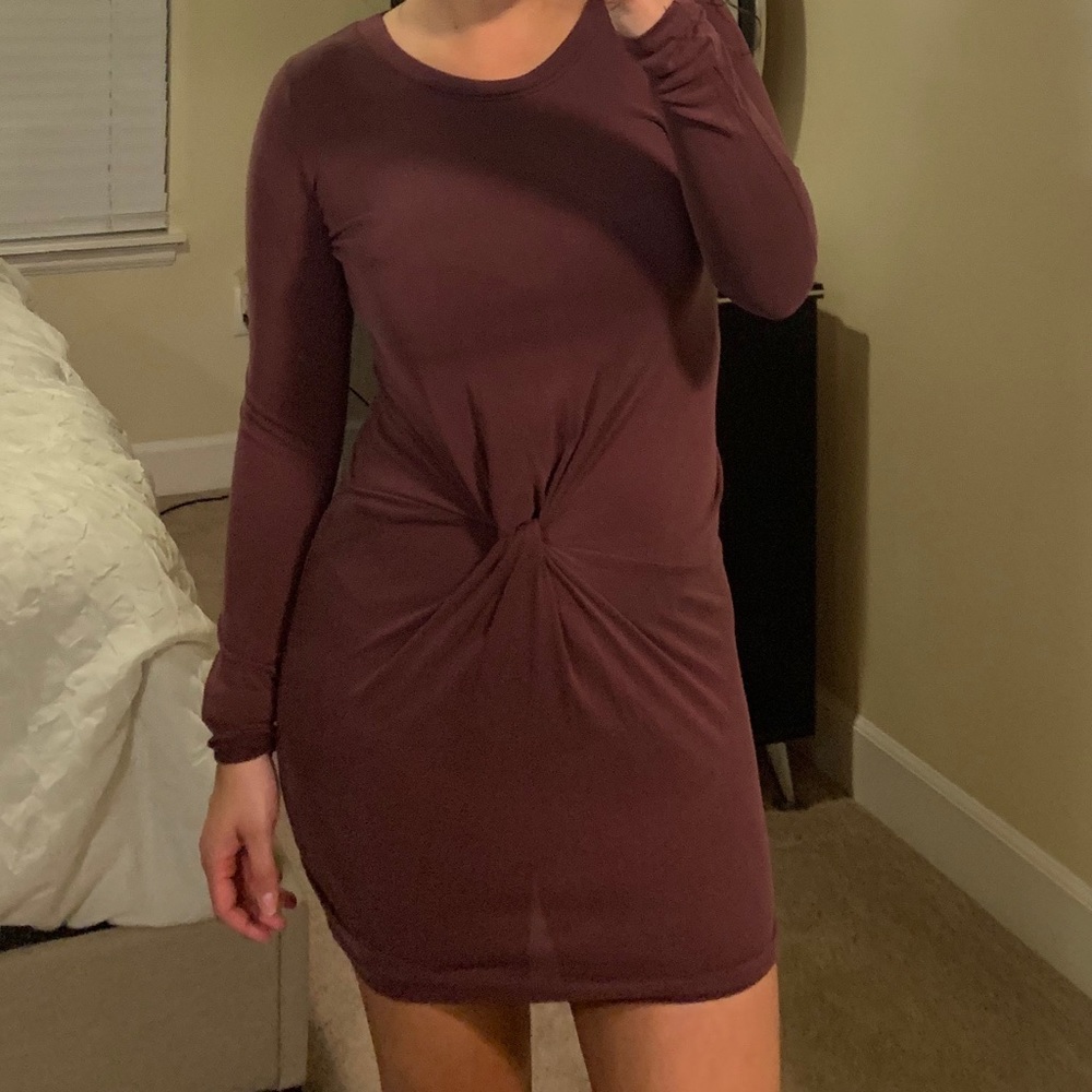 Fashion nova dress size M